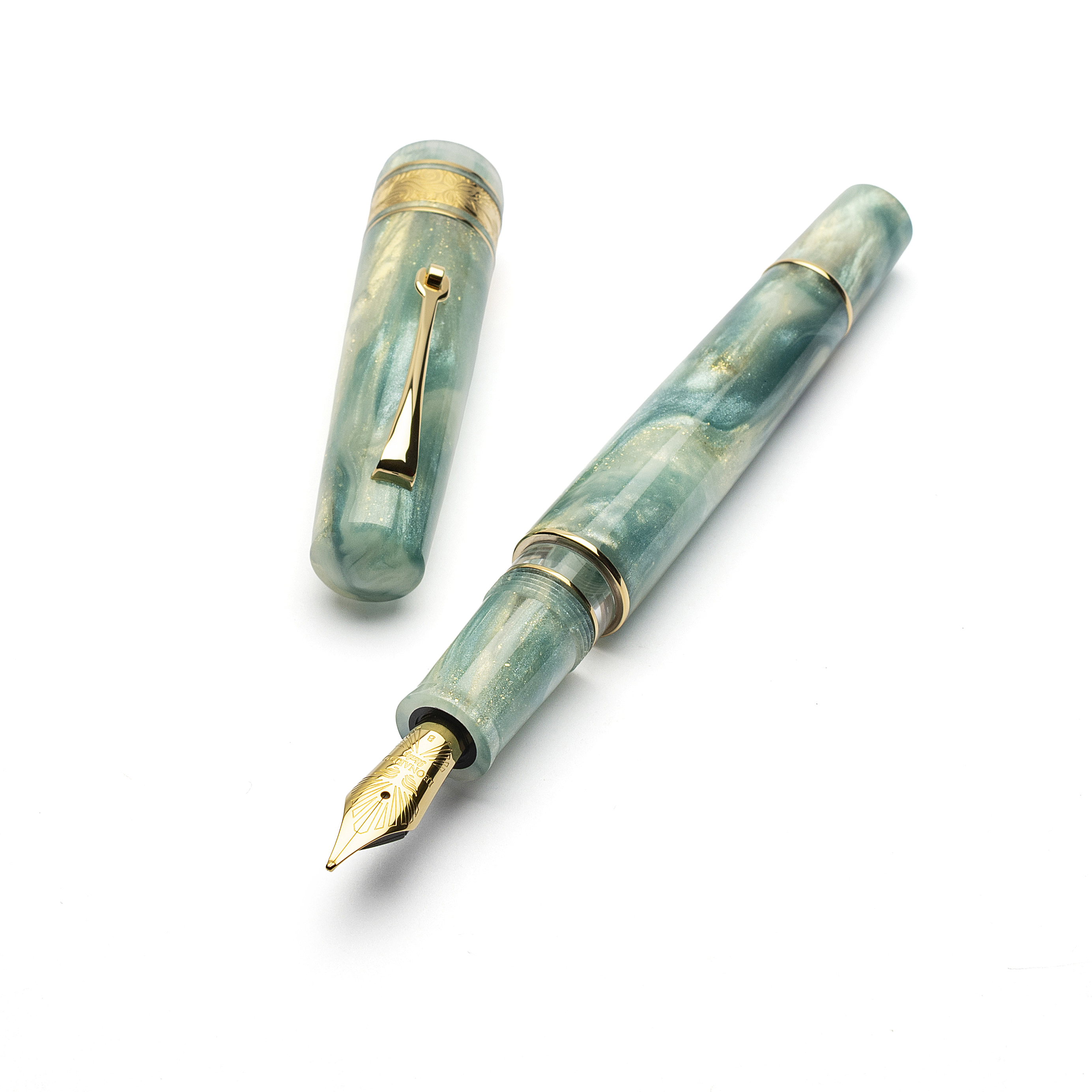 Leonardo Momento Zero Grande 2.0 Fountain Pen in Ortensia, GT No